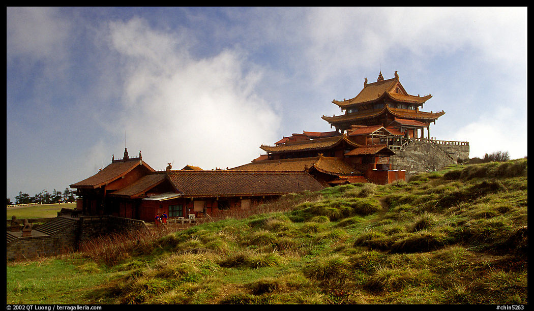 Jinding Si temple, mid-morning. Emei Shan, Sichuan, China