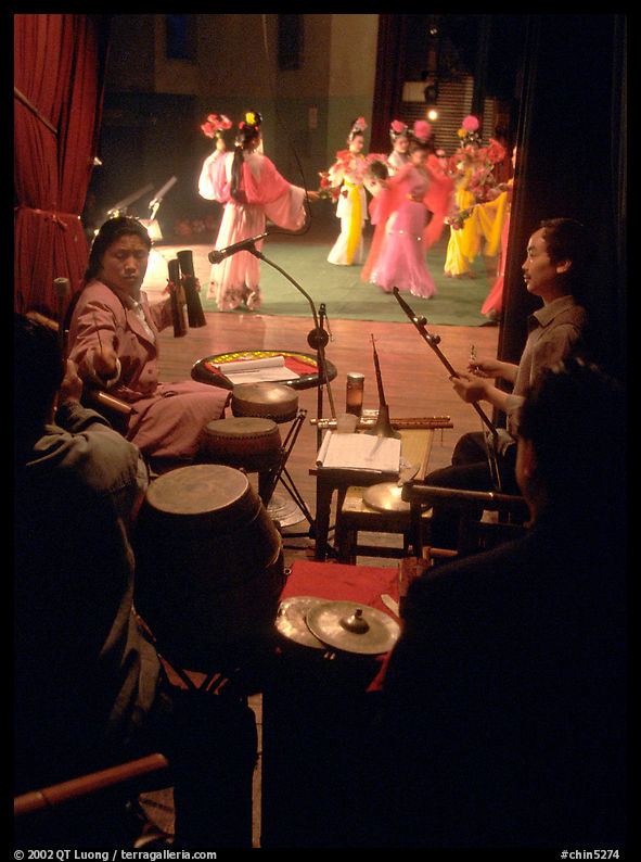 Sichuan opera performers and musicians seen from the backstage. Chengdu, Sichuan, China