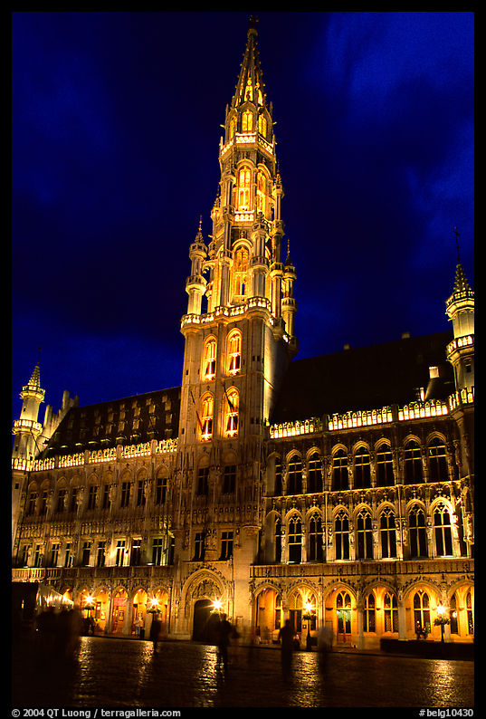 Town hall, Grand Place, dusk. Brussels, Belgium