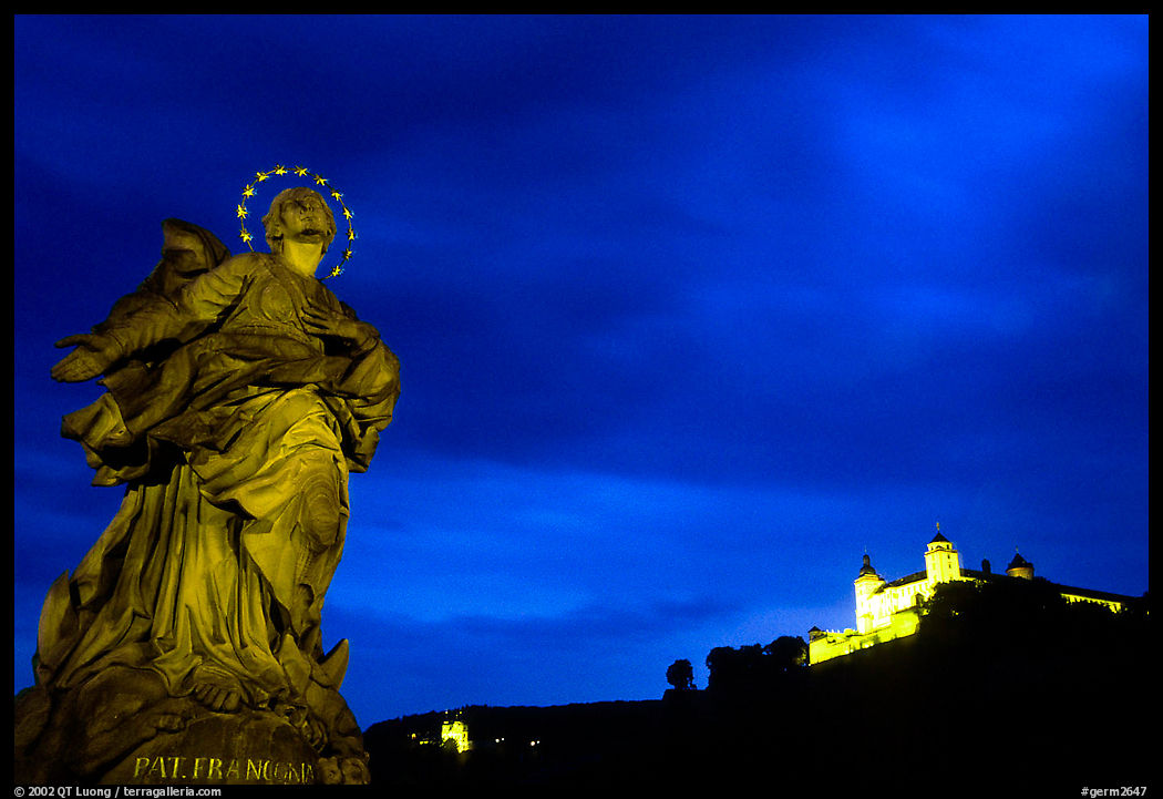 Alte Mainbrucke (bridge) and Festung Marienberg (citadel) at night. Wurzburg, Bavaria, Germany