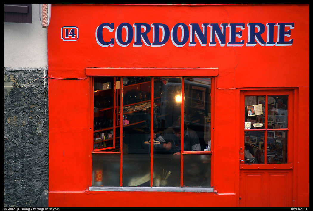 Cordonnnerie. Paris, France