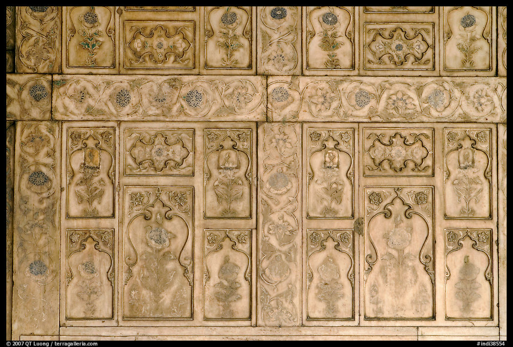 Marble wall decor,  Diwan-i-Khas, Red Fort. New Delhi, India
