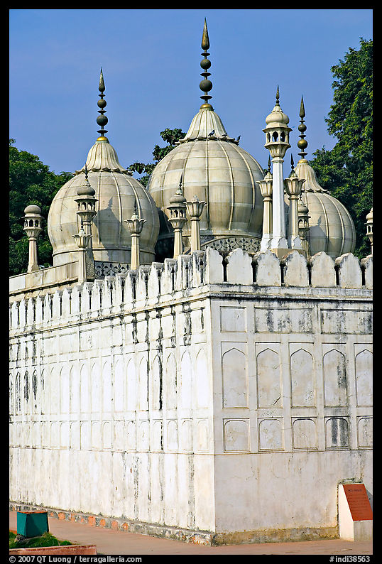 Moti Masjid (Pearl Mosque), enclosed between walls aligned with the rest of the Red Fort. New Delhi, India