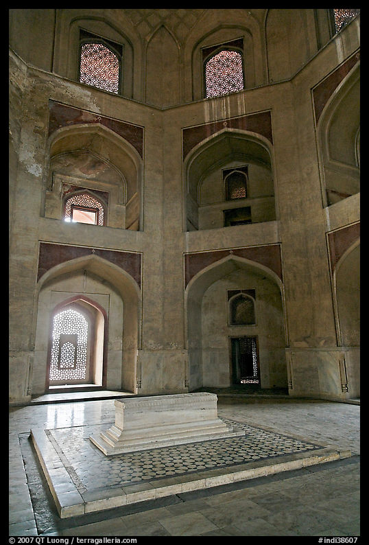 Emperor's tomb, Humayun's tomb. New Delhi, India