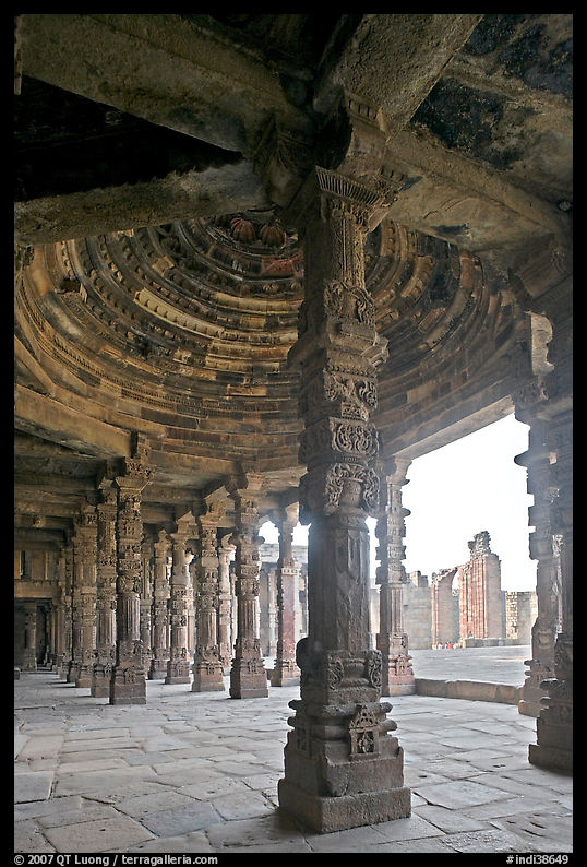 Columns and courtyard, Quwwat-ul-Islam mosque, Qutb complex. New Delhi, India