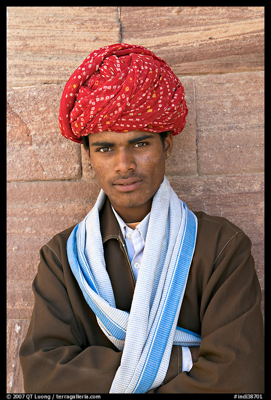 Young man wearing a red turban. Jodhpur, Rajasthan, India