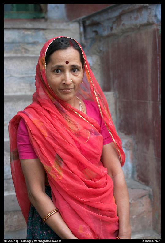 Woman in red sari. Jodhpur, Rajasthan, India