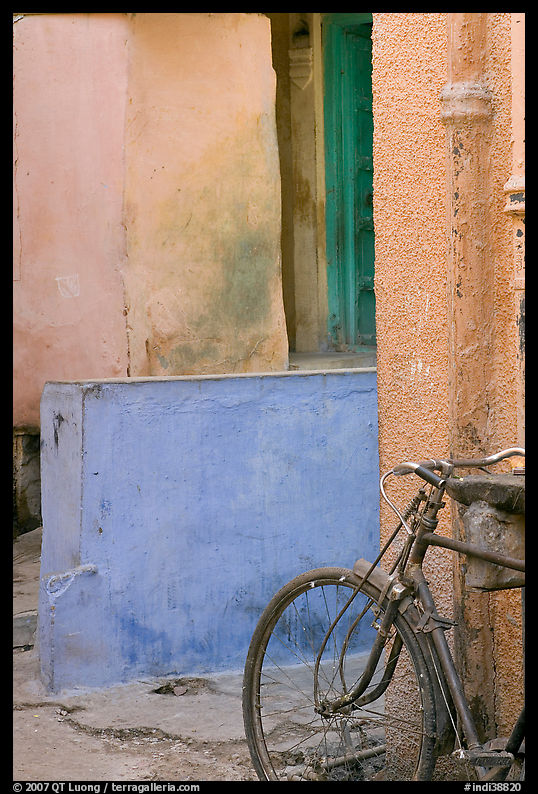 Bicycle and multicolored walls. Jodhpur, Rajasthan, India