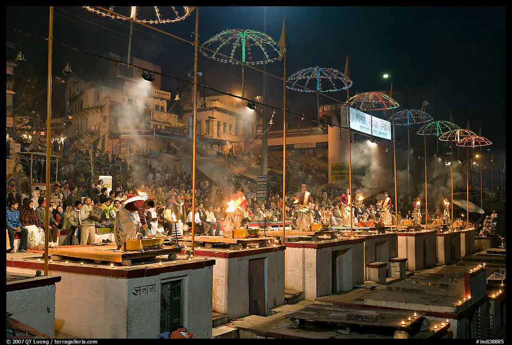 Evening arti ceremony at Dasaswamedh Ghat. Varanasi, Uttar Pradesh, India