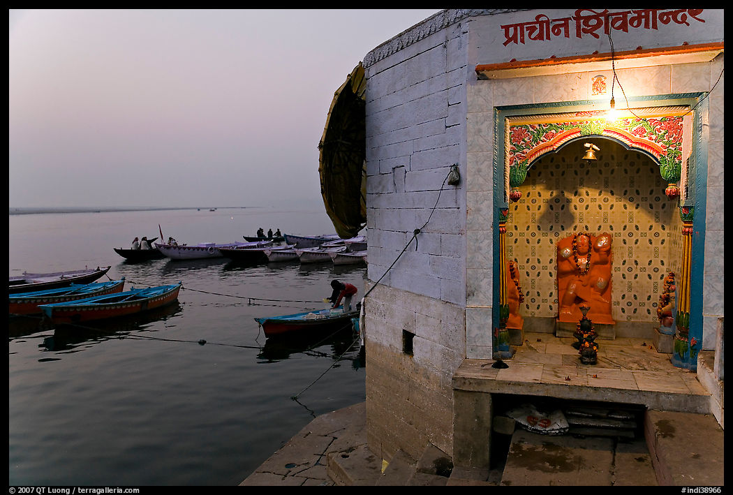 Shrine on the banks of the Ganges River at dawn. Varanasi, Uttar Pradesh, India