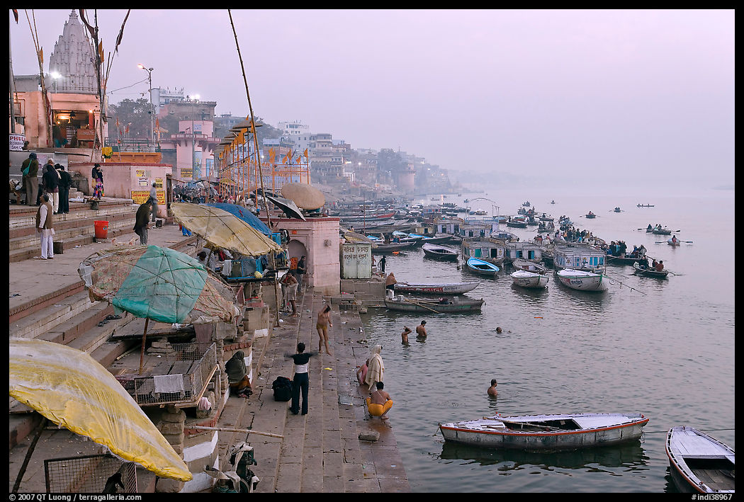 Foggy dawn on the banks of the Ganges River. Varanasi, Uttar Pradesh, India