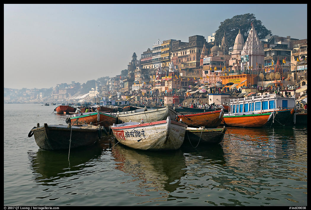 Ganges River, with boats and Dasaswamedh Ghat. Varanasi, Uttar Pradesh, India