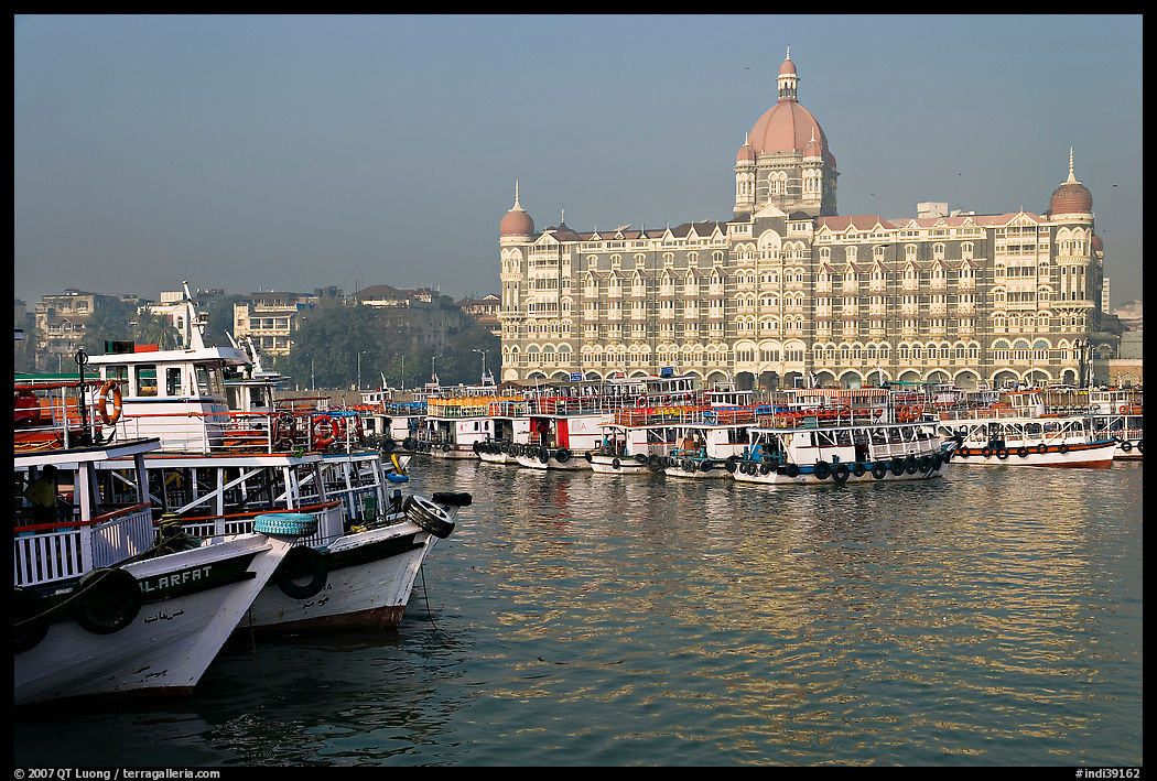 Tour boats and Taj Mahal Palace, morning. Mumbai, Maharashtra, India