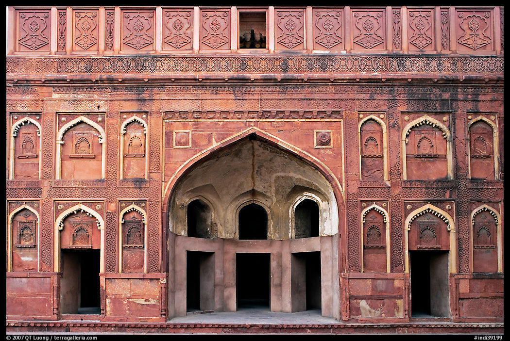 Alcove and wall, Jehangiri Palace, Agra Fort. Agra, Uttar Pradesh, India