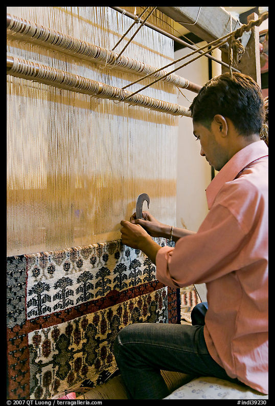 Man making a carpet. Agra, Uttar Pradesh, India