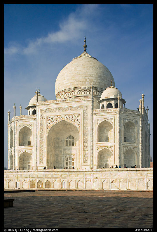 Tomb, Taj Mahal. Agra, Uttar Pradesh, India