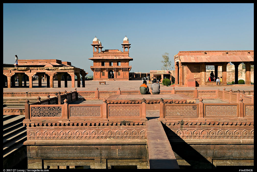 Ornamental pool and main courtyard. Fatehpur Sikri, Uttar Pradesh, India