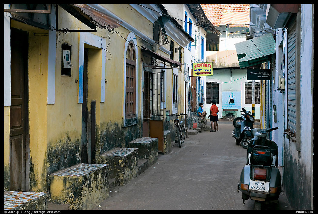 Alley, Panjim (Panaji). Goa, India