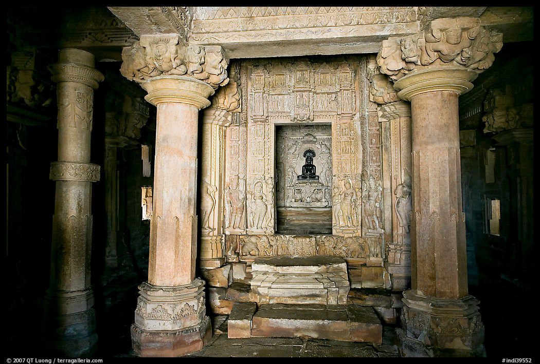 Main hall (mahamandapa), and inner sanctum, Parsvanatha, Eastern Group. Khajuraho, Madhya Pradesh, India