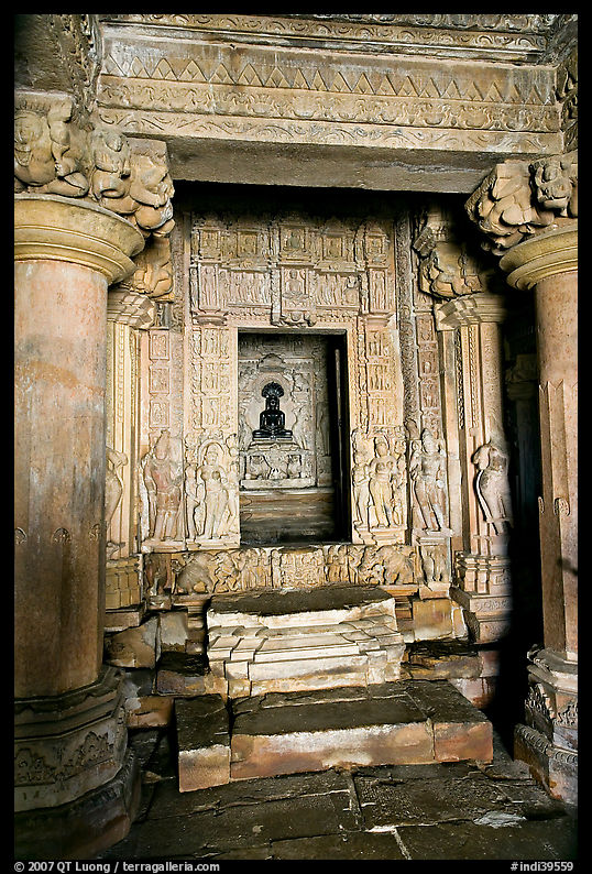 Columns and inner sanctum  with black image of Parsvanatha, Parsvanatha temple, Eastern Group. Khajuraho, Madhya Pradesh, India