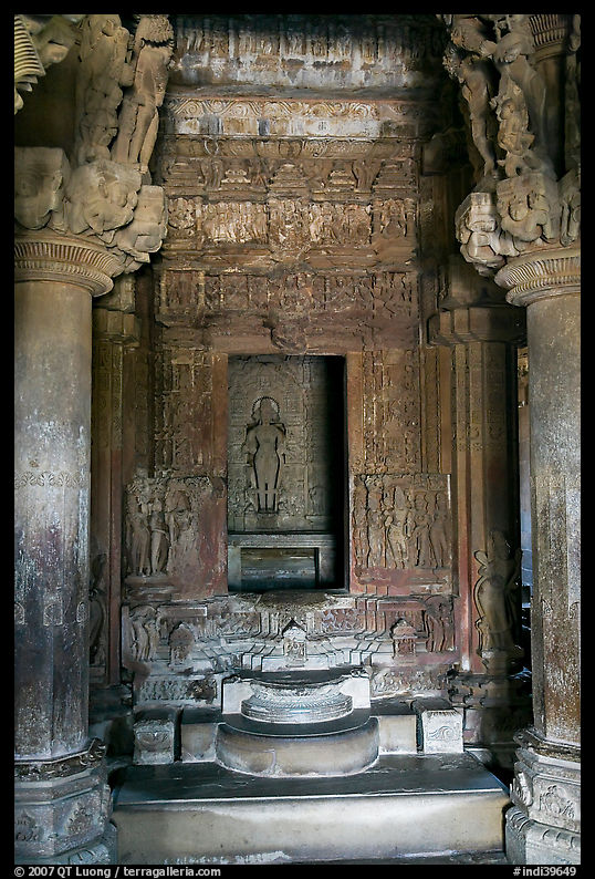 Columns and inner sanctum (garbhagriha) of Lakshmana temple. Khajuraho, Madhya Pradesh, India