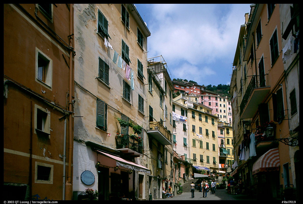 Main street, Riomaggiore. Cinque Terre, Liguria, Italy