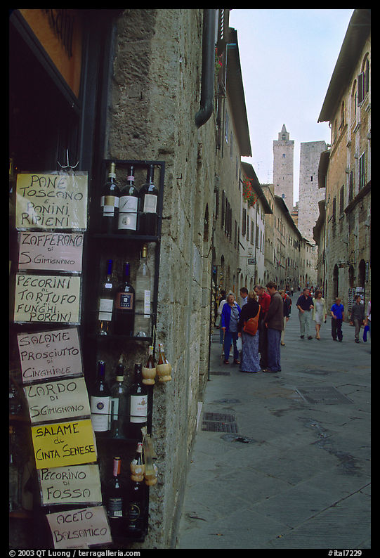 Produce store on Via San Giovanni. San Gimignano, Tuscany, Italy