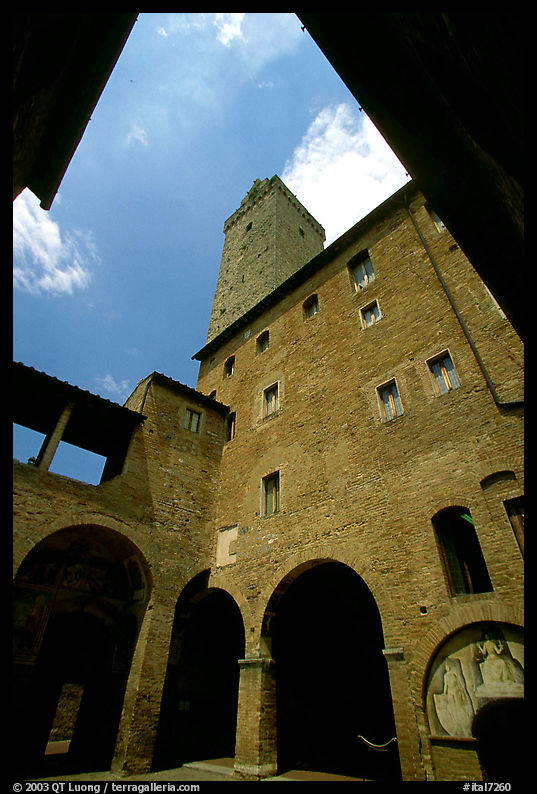 Torre Grossa. San Gimignano, Tuscany, Italy