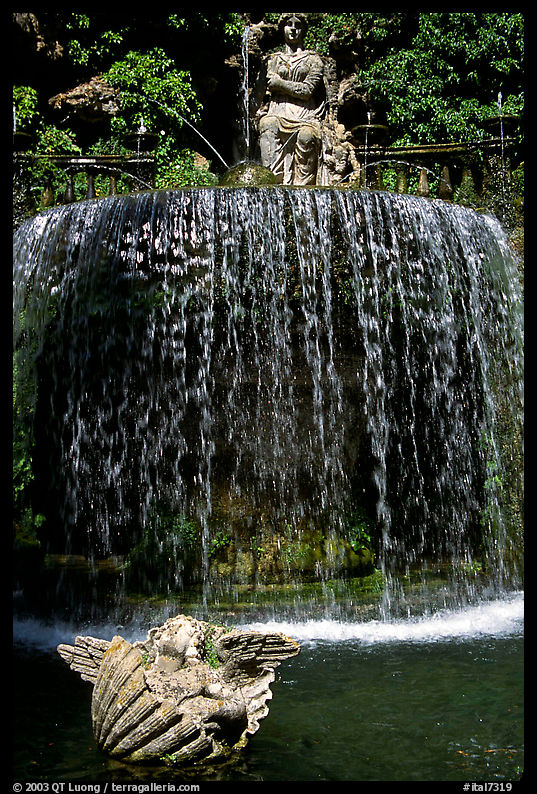 Elaborate fountain in the gardens of Villa d'Este. Tivoli, Lazio, Italy