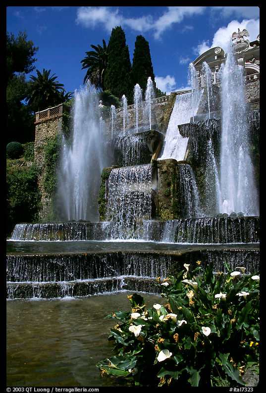 Largest fountain in the gardens of Villa d'Este. Tivoli, Lazio, Italy