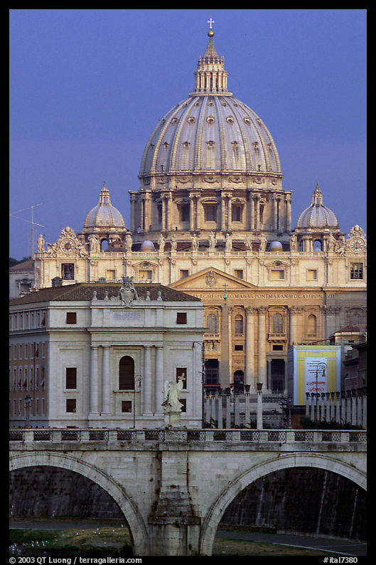Bridge Sant'Angelo and Basilic Saint Peter, sunrise. Vatican City, Rome, Lazio, Italy