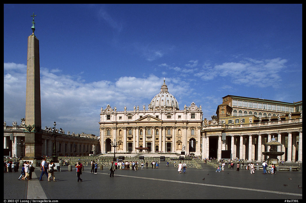Place St Peter and Basilic Saint Peter. Vatican City, Rome, Italy