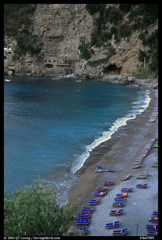 Spiaggia del Fornillo Beach seen from Via Positanesi d'America, Positano. Amalfi Coast, Campania, Italy