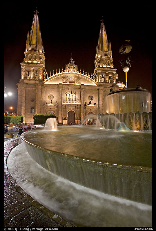 Fountain on Plazza de los Laureles and Cathedral by night. Guadalajara, Jalisco, Mexico