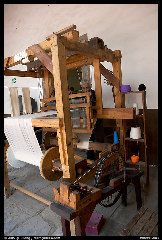 Traditional weaving machine, Tlaquepaque. Jalisco, Mexico