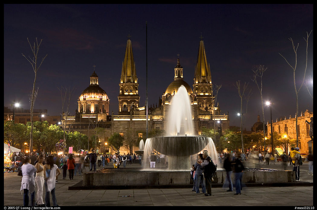Plaza de la Liberacion with fountain and Cathedral by night. Guadalajara, Jalisco, Mexico