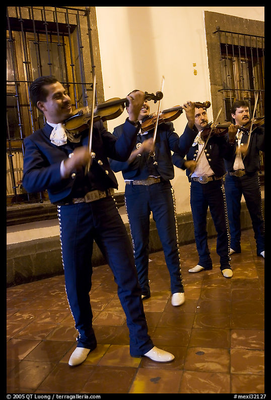 Mariachi musicians at night, Tlaquepaque. Jalisco, Mexico
