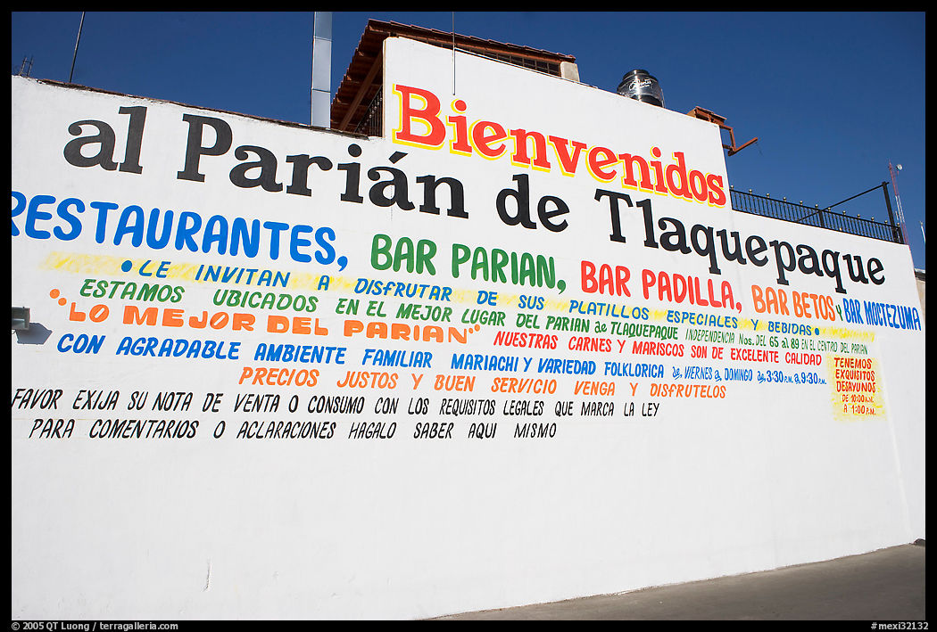 Wall with welcome sign, Tlaquepaque. Jalisco, Mexico