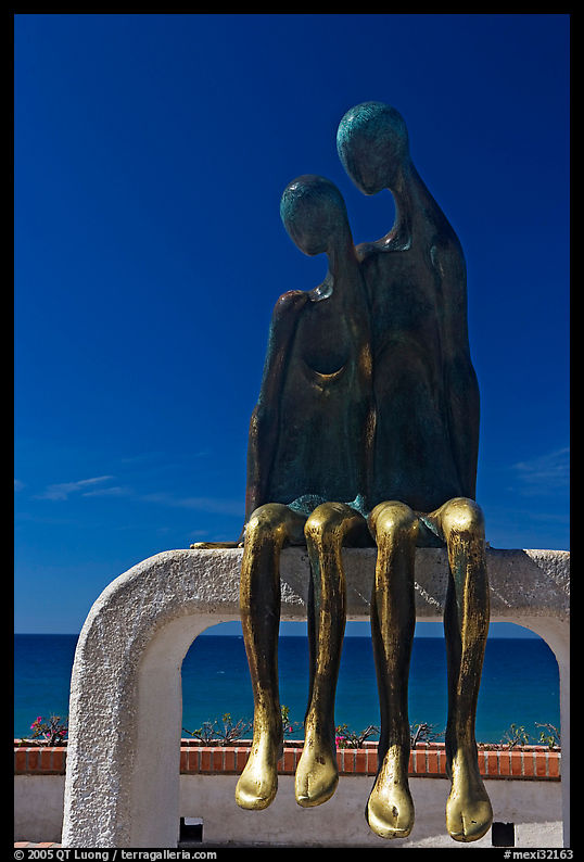 Sculpture called Nostalgia on the waterfront, Puerto Vallarta, Jalisco. Jalisco, Mexico