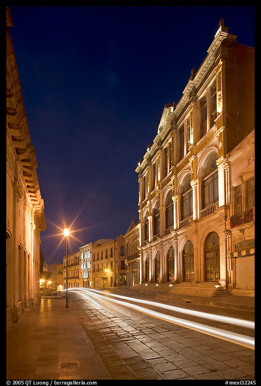 Avenue Hidalgo with Teatro Calderon at night. Zacatecas, Mexico
