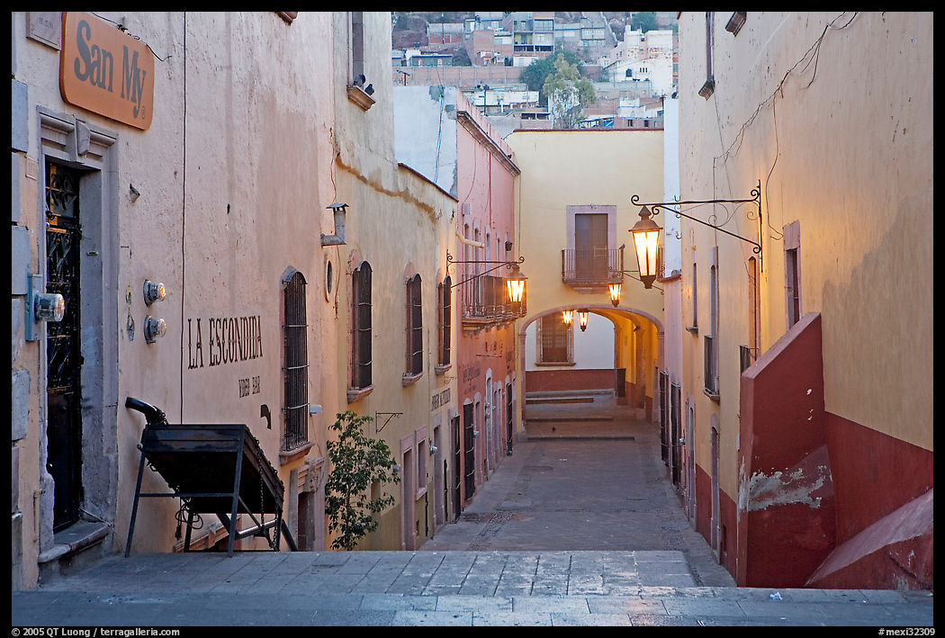 Passageway at dawn. Zacatecas, Mexico