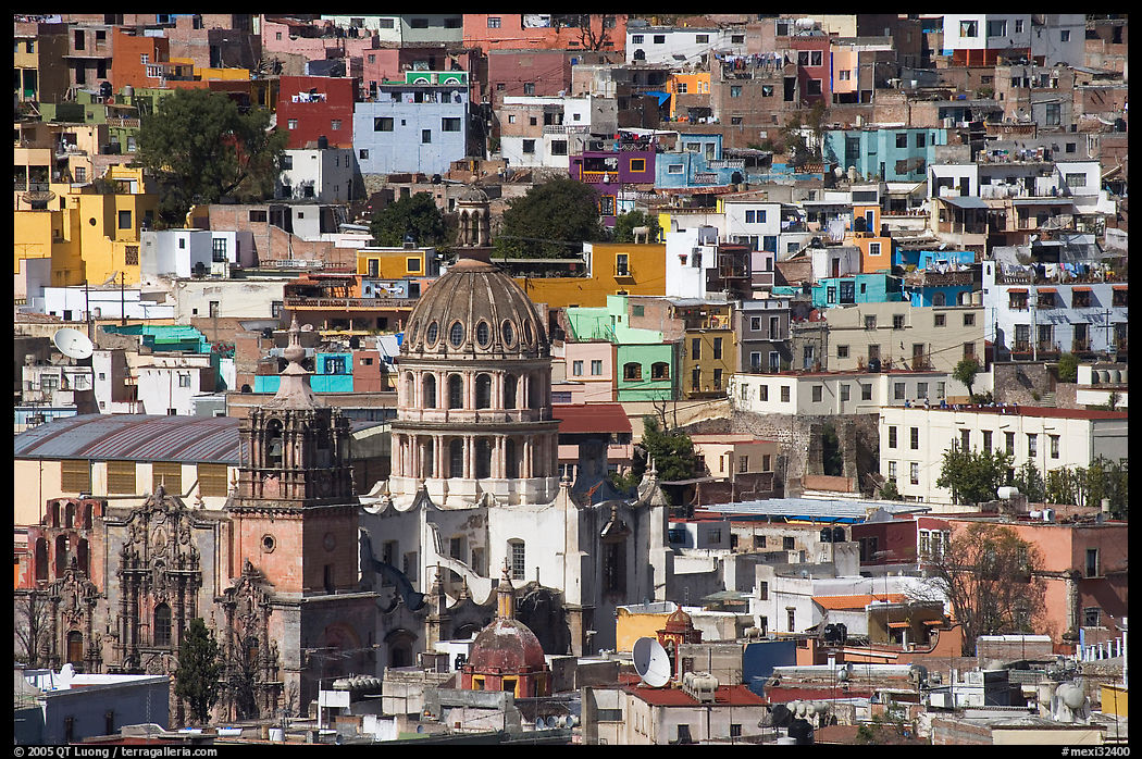 City center from above  with dome of Templo de la Compania de Jesus. Guanajuato, Mexico