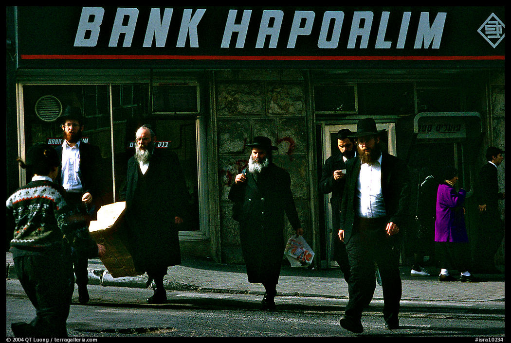 Jews in the ultra-orthodox Mea Shearim district. Jerusalem, Israel