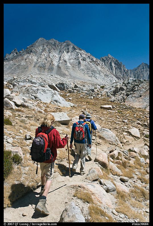 Hikers on trail, Dusy Basin. Kings Canyon National Park, California