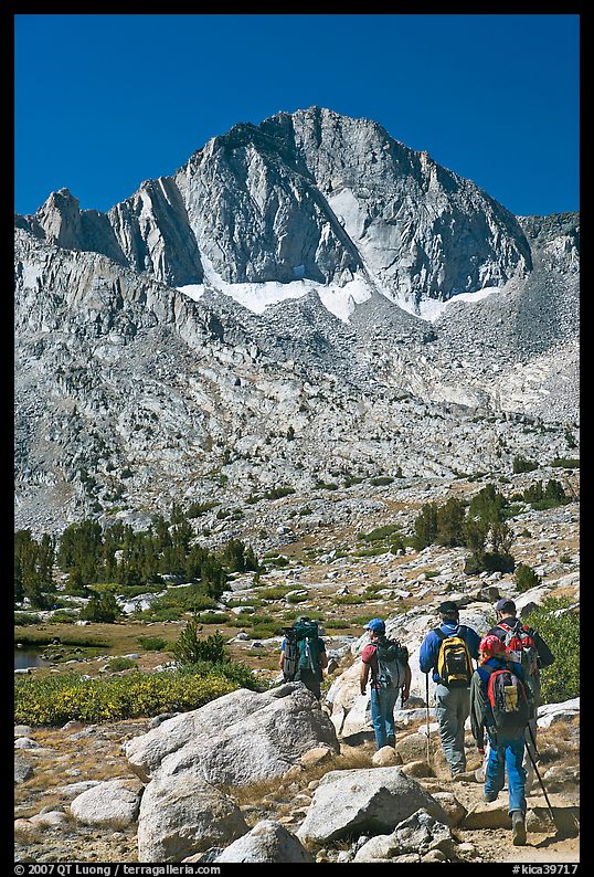 Hikers and Mt Giraud, Dusy Basin. Kings Canyon National Park, California