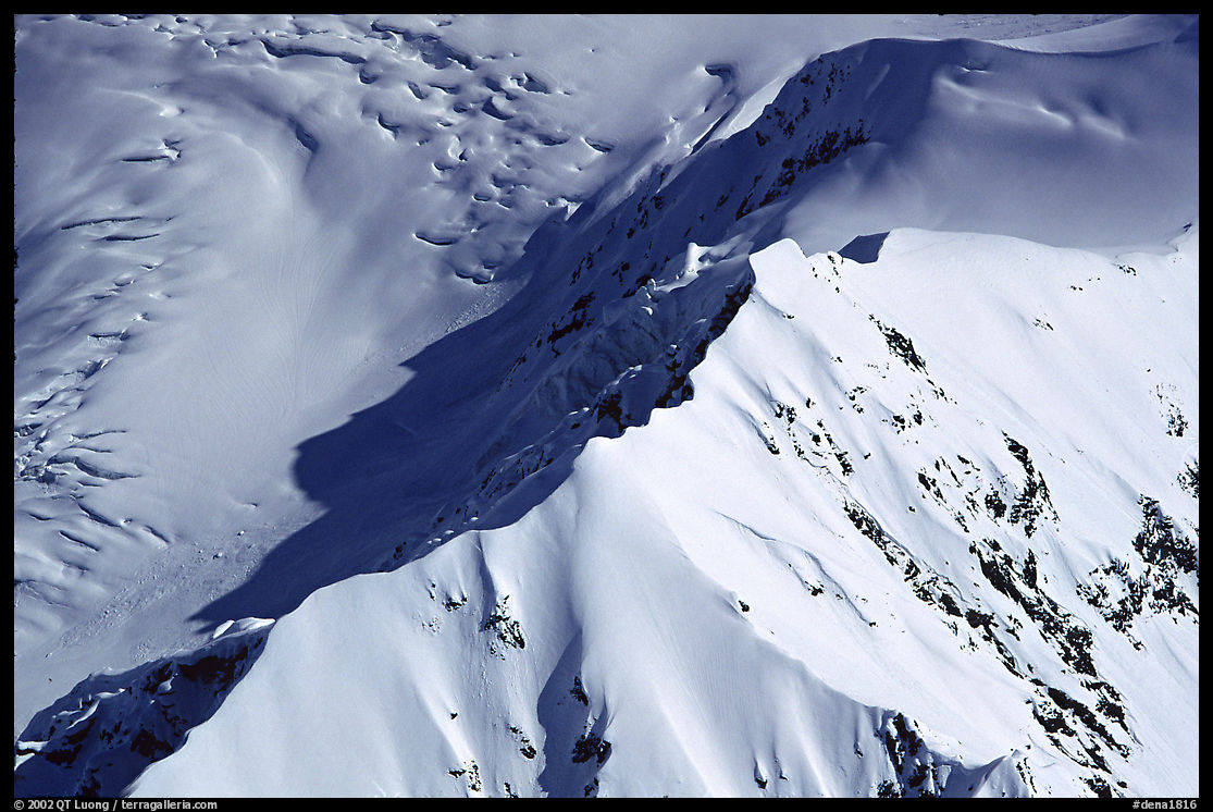 Mountain ridge and glacier. Denali  National Park, Alaska, USA.