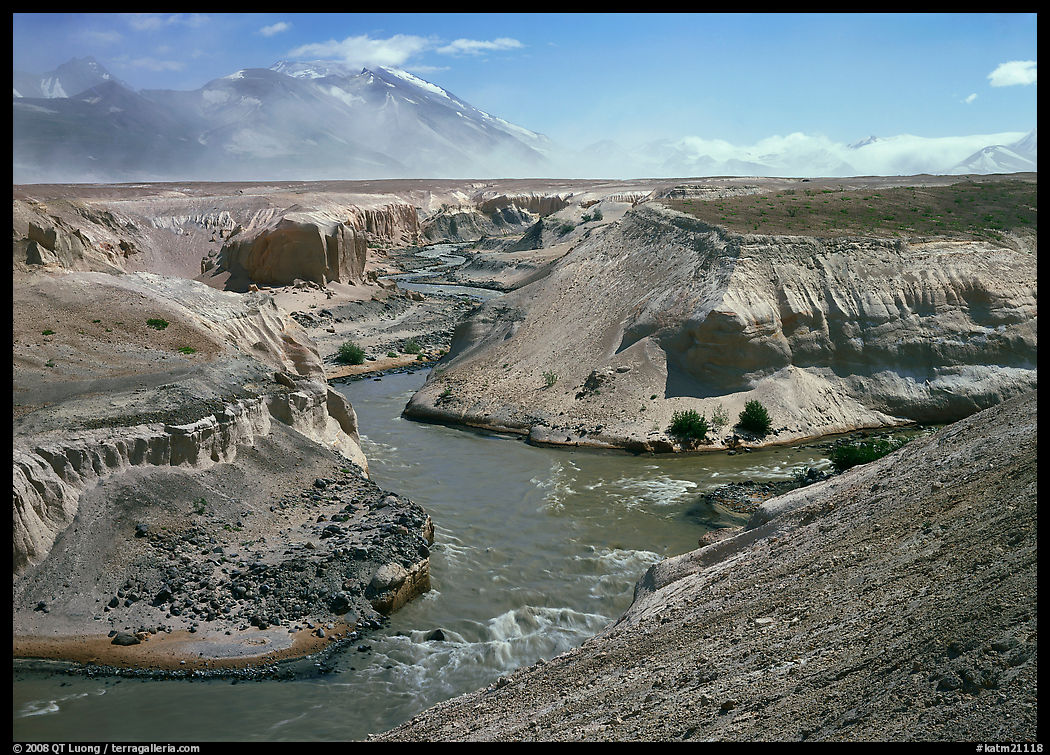 Gorge at the convergence of  Lethe and Knife rivers, Valley of Ten Thousand smokes. Katmai National Park, Alaska, USA.