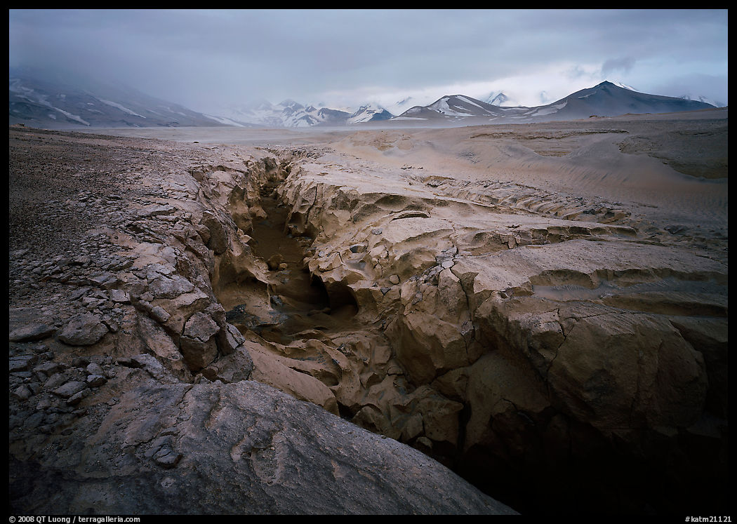 Lethe river gorge and volcanic peaks, Valley of Ten Thousand smokes. Katmai National Park, Alaska, USA.