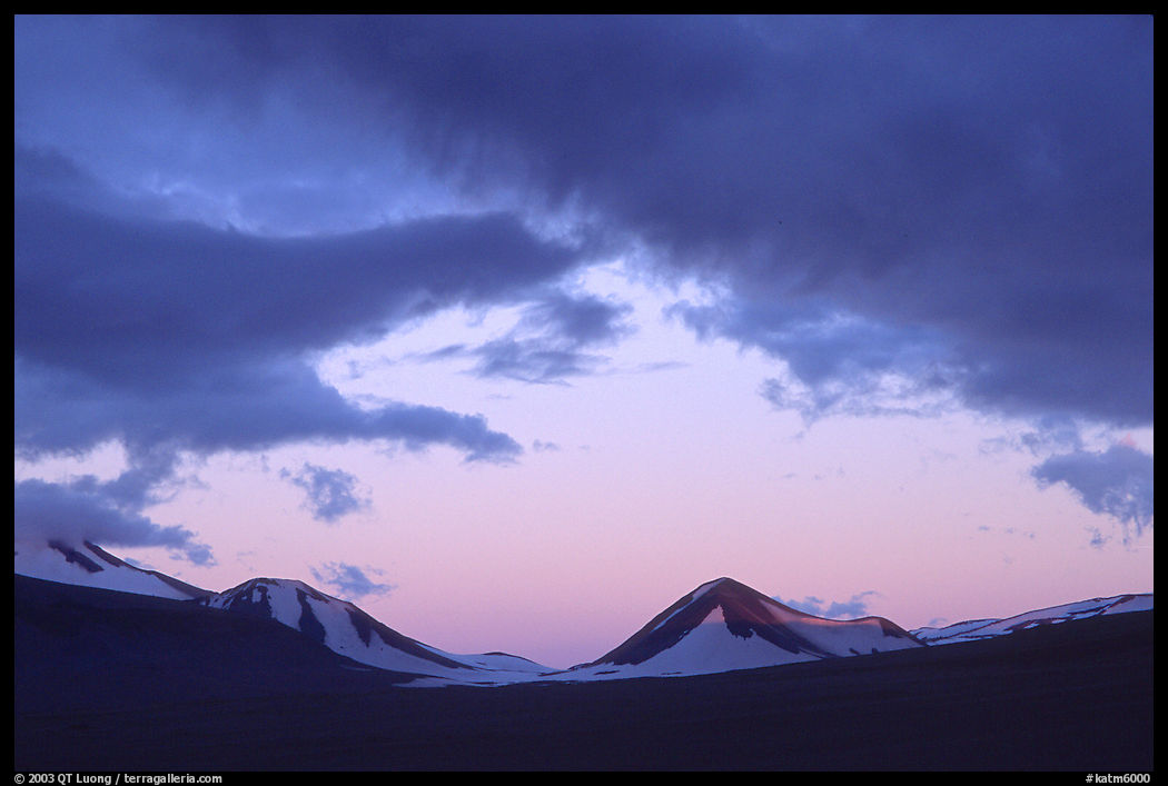 Mt Meigeck, Valley of Ten Thousand Smokes, sunset. Katmai National Park