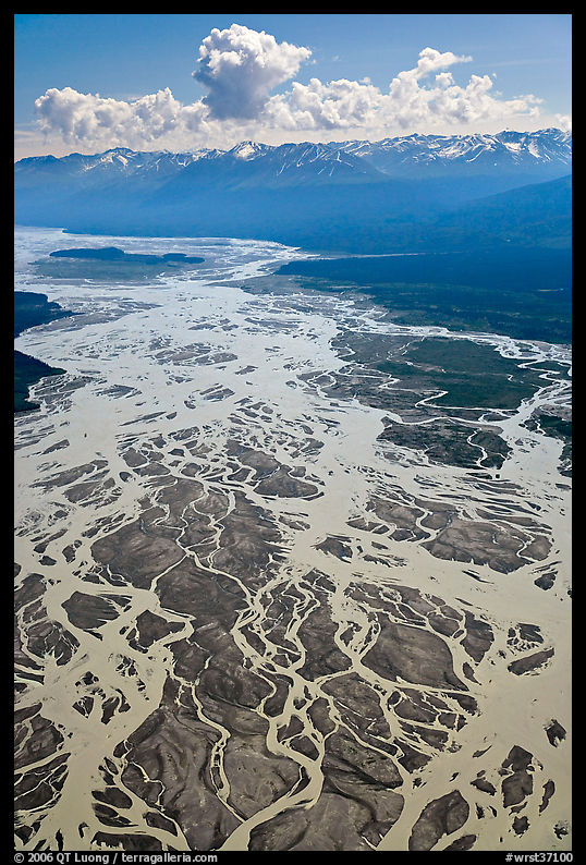 Aerial view of braids of the Chitina River. Wrangell-St Elias National Park, Alaska, USA.